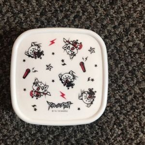 Aggretsuko bento boxes